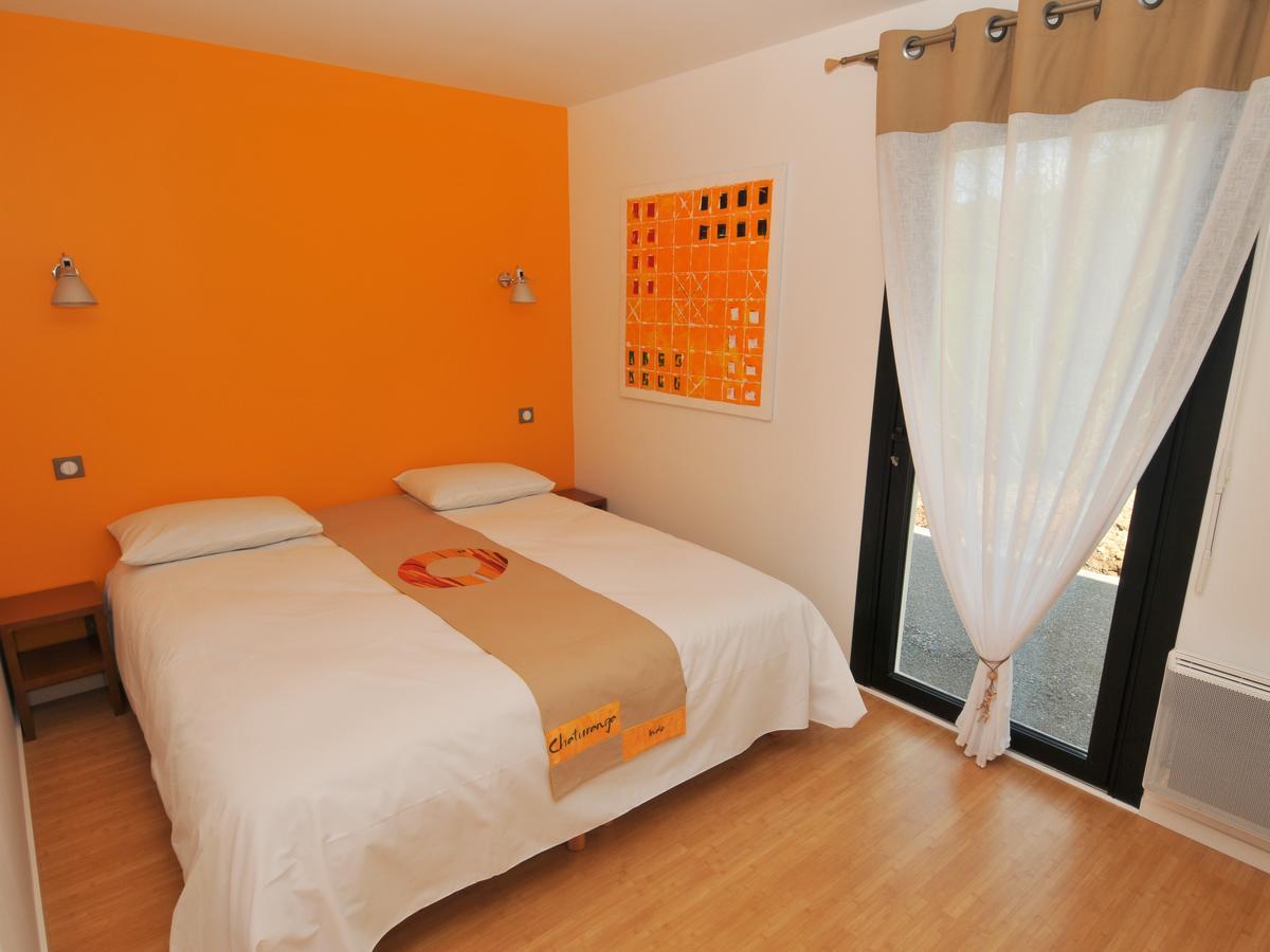 Auberge Des Voyajoueurs Monteneuf Esterno foto